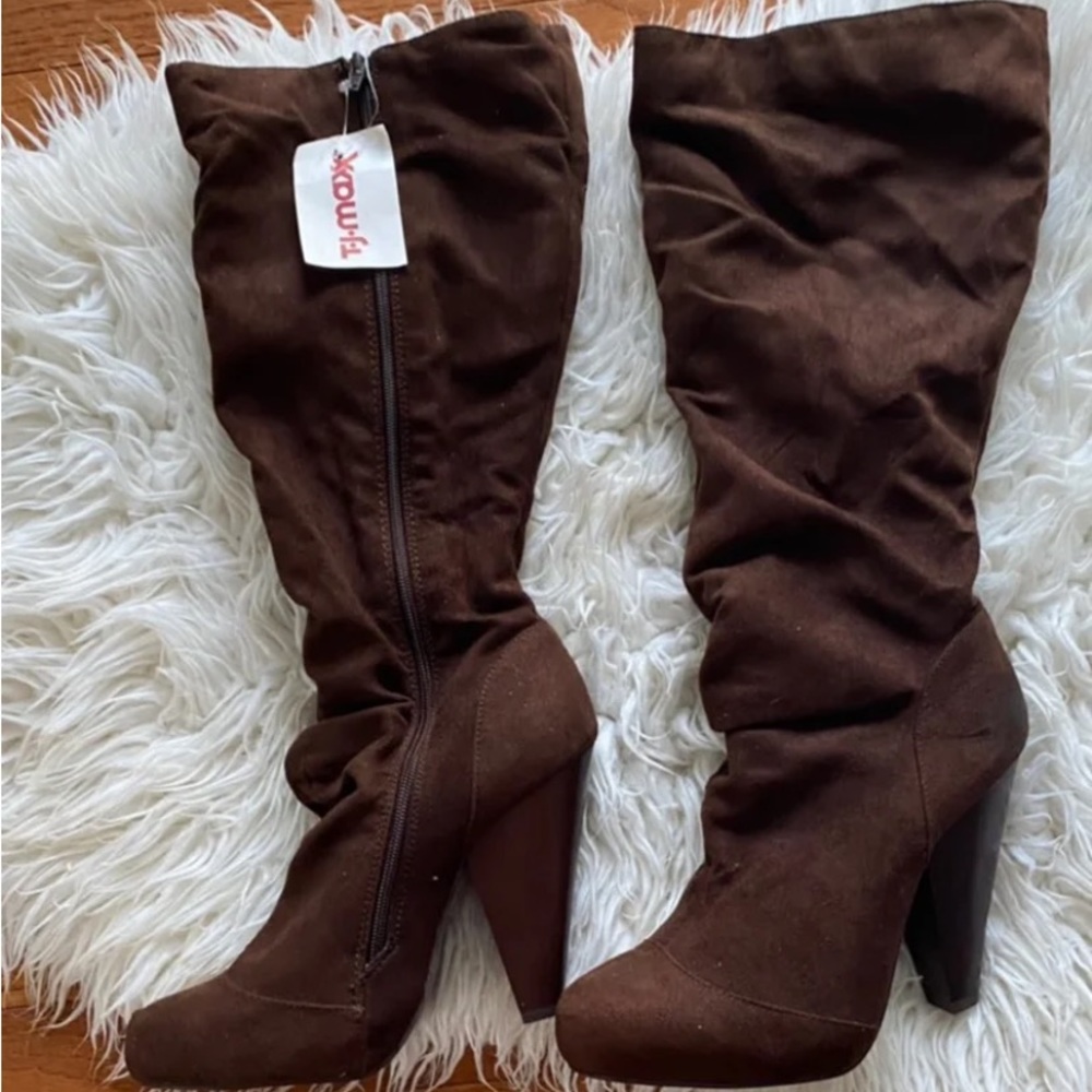 Brown over the knee chunky heel boots